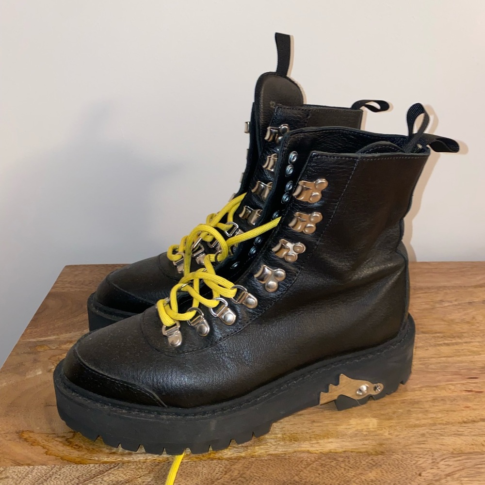 OFF WHITE Womens Black Leather Hiking Boot with silver details - Size 37